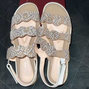 Beautifeel Cleo sandal, EU 39, US 8-8 1/2, Biscotti mosaic print suede